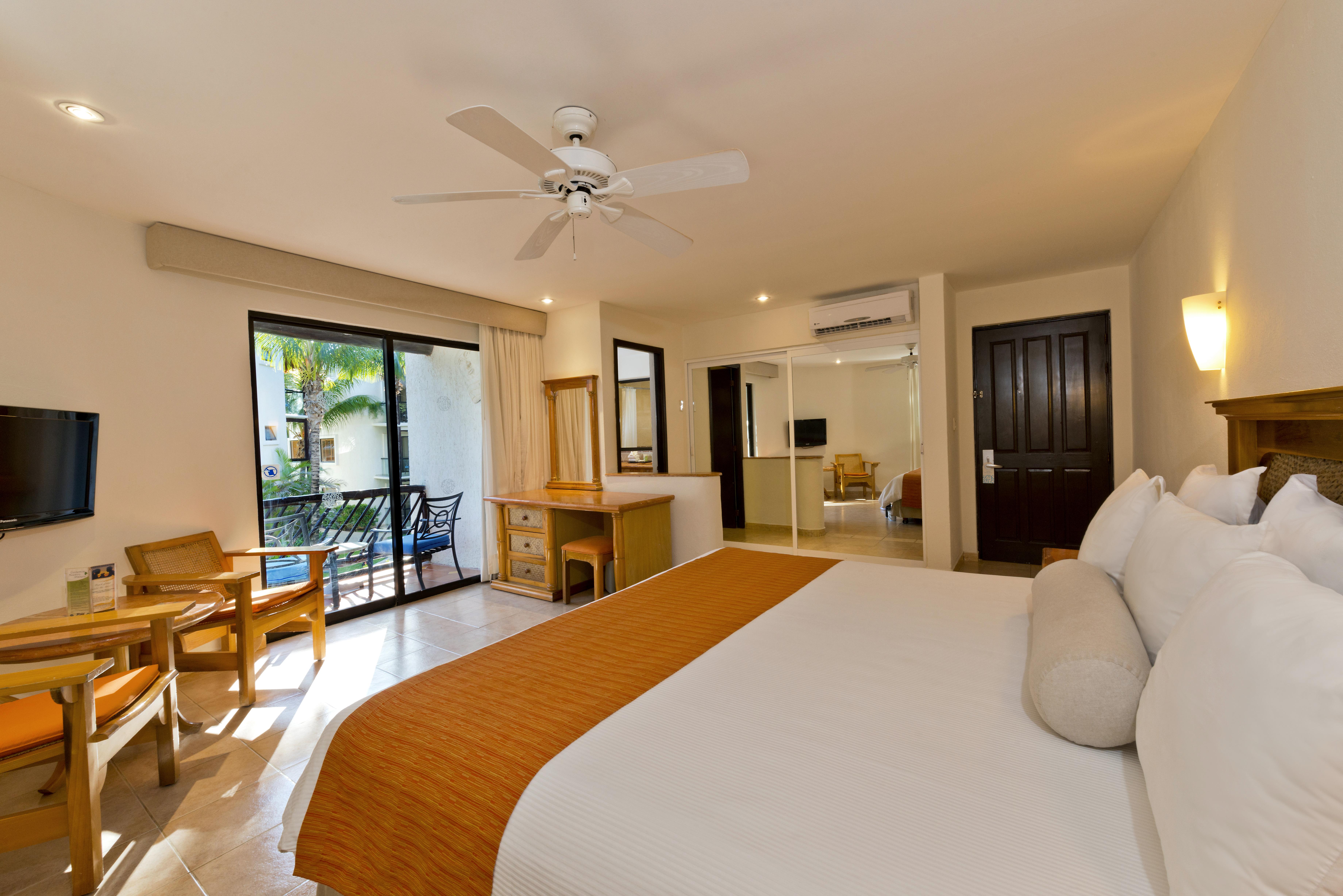 The Reef Playacar Beach Resort & Spa Playa del Carmen Esterno foto