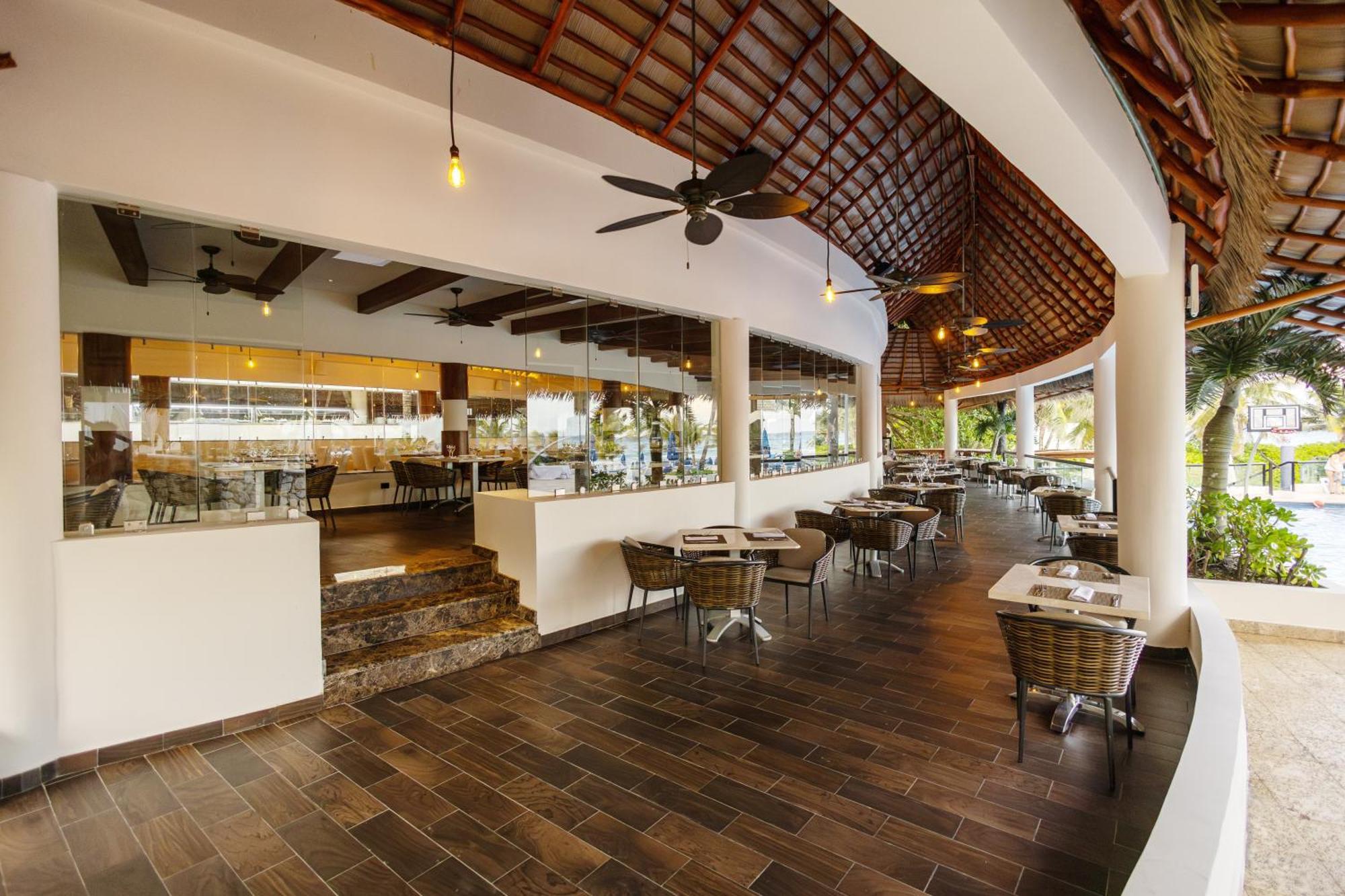 The Reef Playacar Beach Resort & Spa Playa del Carmen Esterno foto